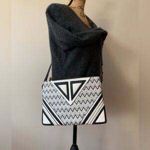 MELIE BIANCO black/white retro PU leather  geometric clutch crossbody  VGUC++
